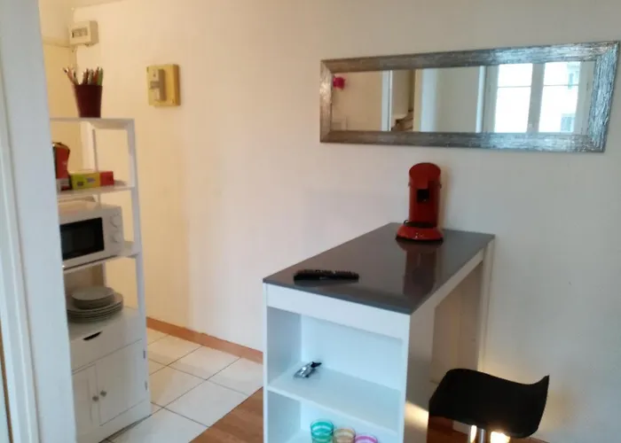 STUDIO 10 calme à Valadon