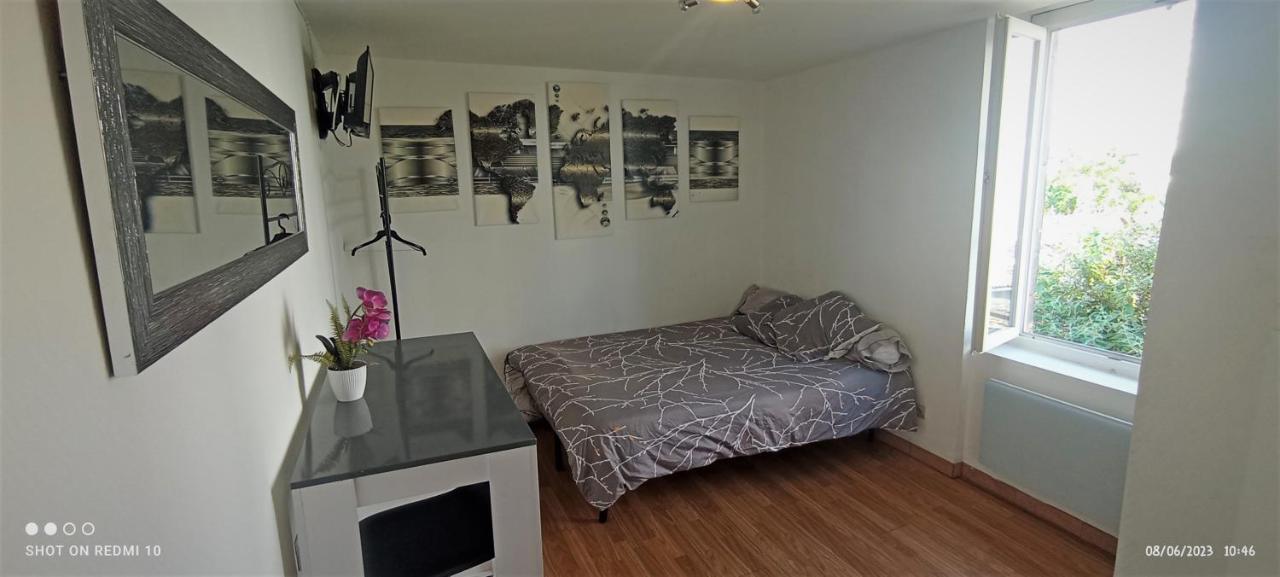 Appartement STUDIO 10 calme à Valadon Limoges